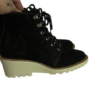 Copper key booties with laces leather and suede EUC women’s 8